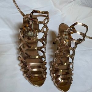 Steve Madden bronze strappy heels.size 7.5
